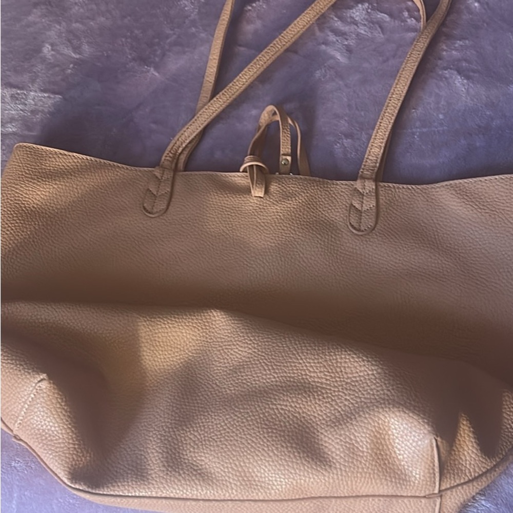 Elegant Pink Leather Tote Bag